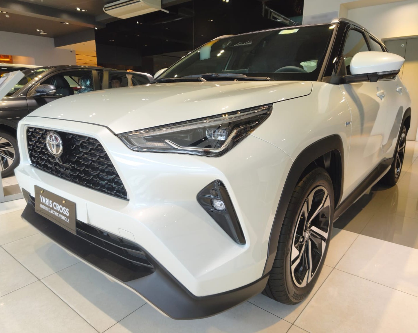 2026 TOYOTA YARIS CROSS SUV S HEV 1.5 2WD CVT White