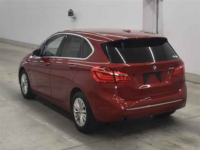 BMW 2 Series 218i Active Tourer Luxury 2017 image 9