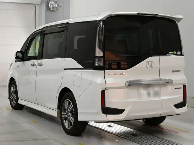 Honda Stepwgn Spada Hybrid G EX Honda Sensing 2018 image 2