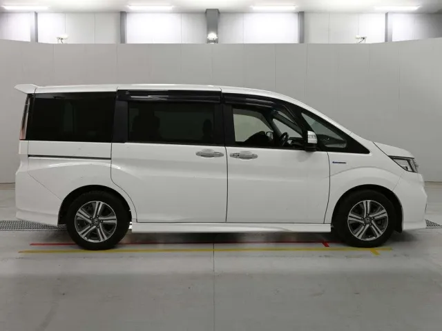 Honda Stepwgn Spada Hybrid G EX Honda Sensing 2018 image 3