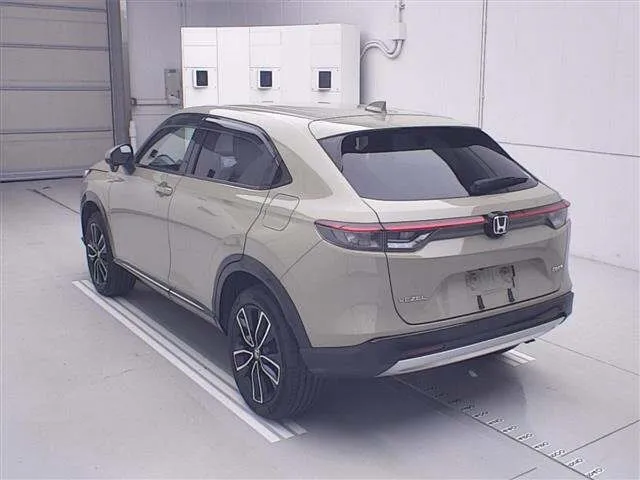 Honda Vezel e:HEV Z Beige 2021 image 3