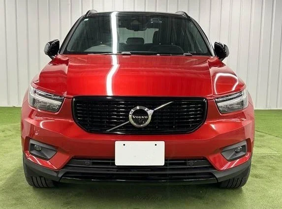 Volvo XC40 AWD 4WD 2020 Red image 3