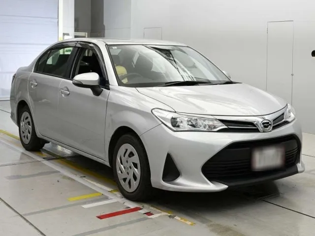 Toyota Corolla Axio 1.5X Silver 2019