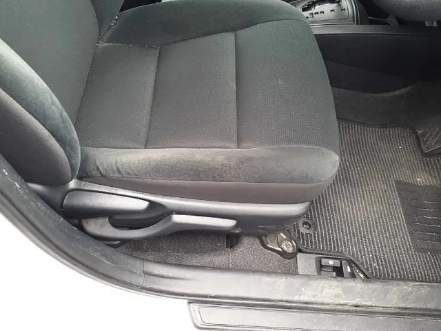 Toyota Corolla Axio 1.5X Silver 2019 image 2