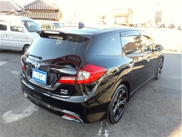 Honda Jade Black Hybrid RS Black H Sensing 2020 image 2