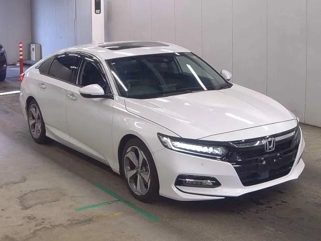 Honda Accord EX Pearl White 2020