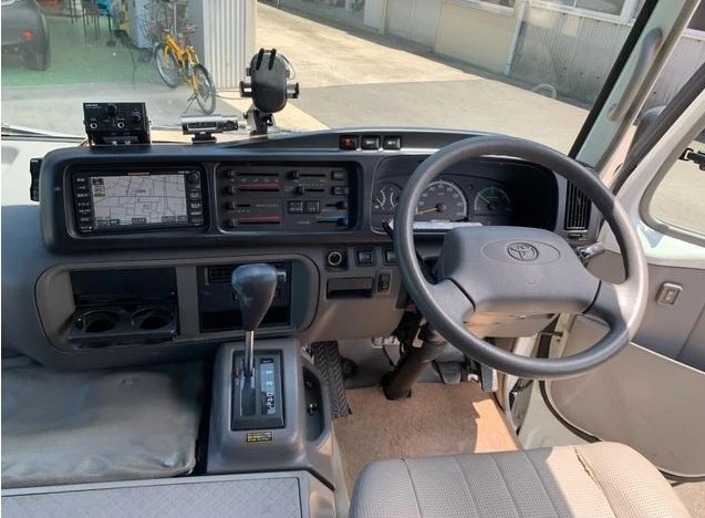 Toyota Coaster White 2012 image 9