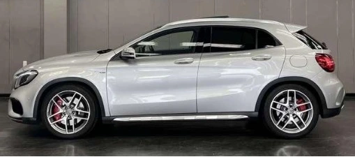 Mercedes Benz AMG Silver 2017 image 2