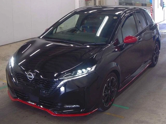 Nissan Aura Black 2022 image 4