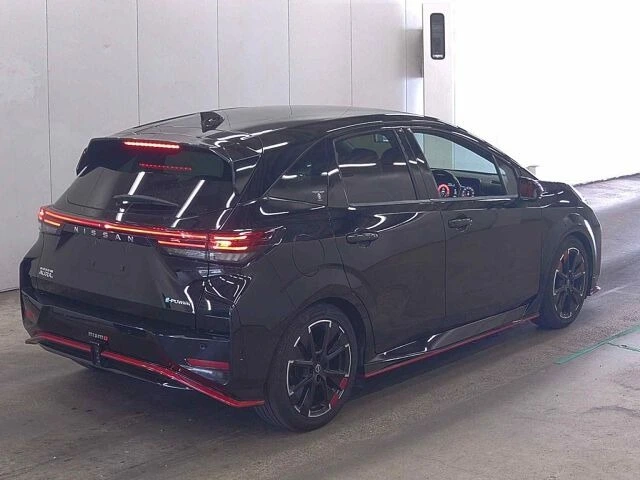 Nissan Aura Black 2022 image 5