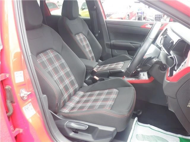 Volkswagen Polo GTI Red 2022 image 4