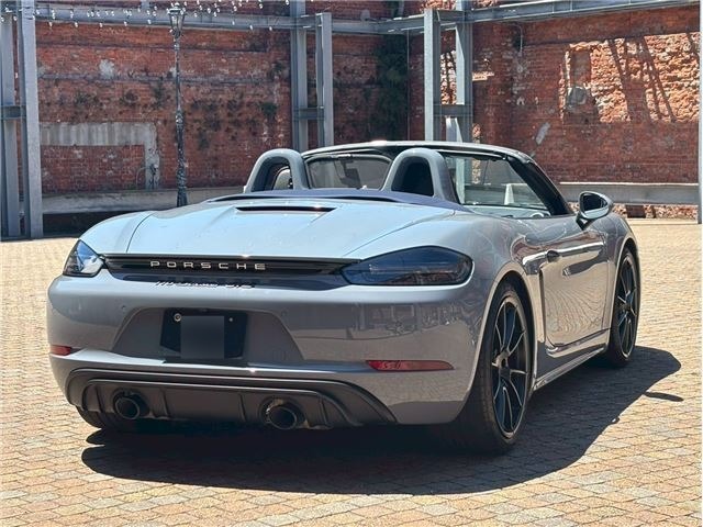 Porsche 718 Boxster GTS 4.0 Gray 2024 image 3
