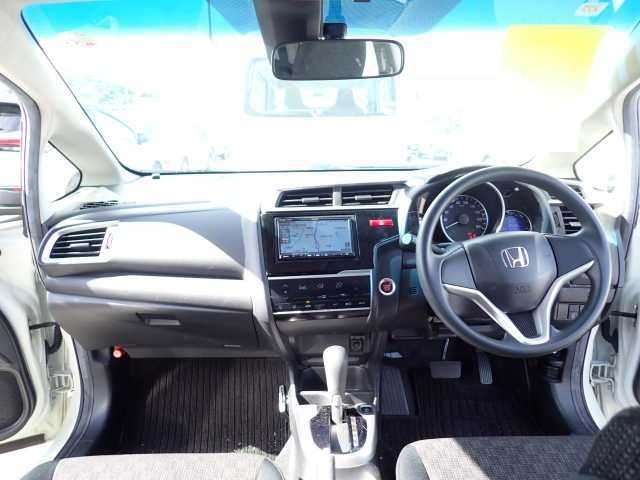 Honda Fit White 2015 image 5