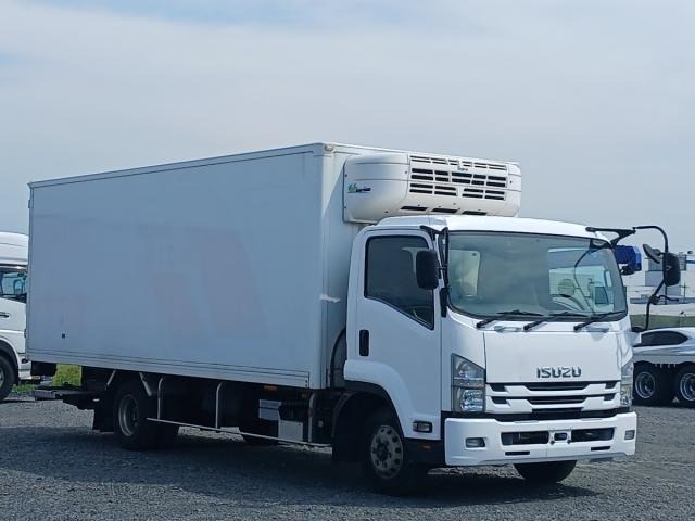 ISUZU FORWARD image 5
