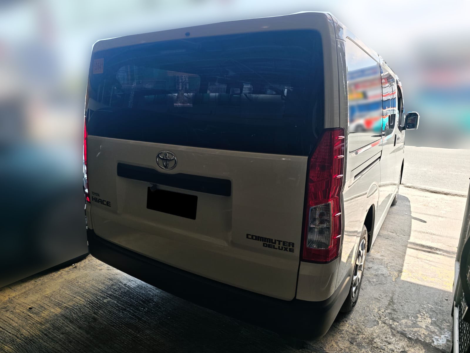 2022 TOYOTA HIACE VAN COMMUTER DELUXE 2.8 2WD MT White image 5