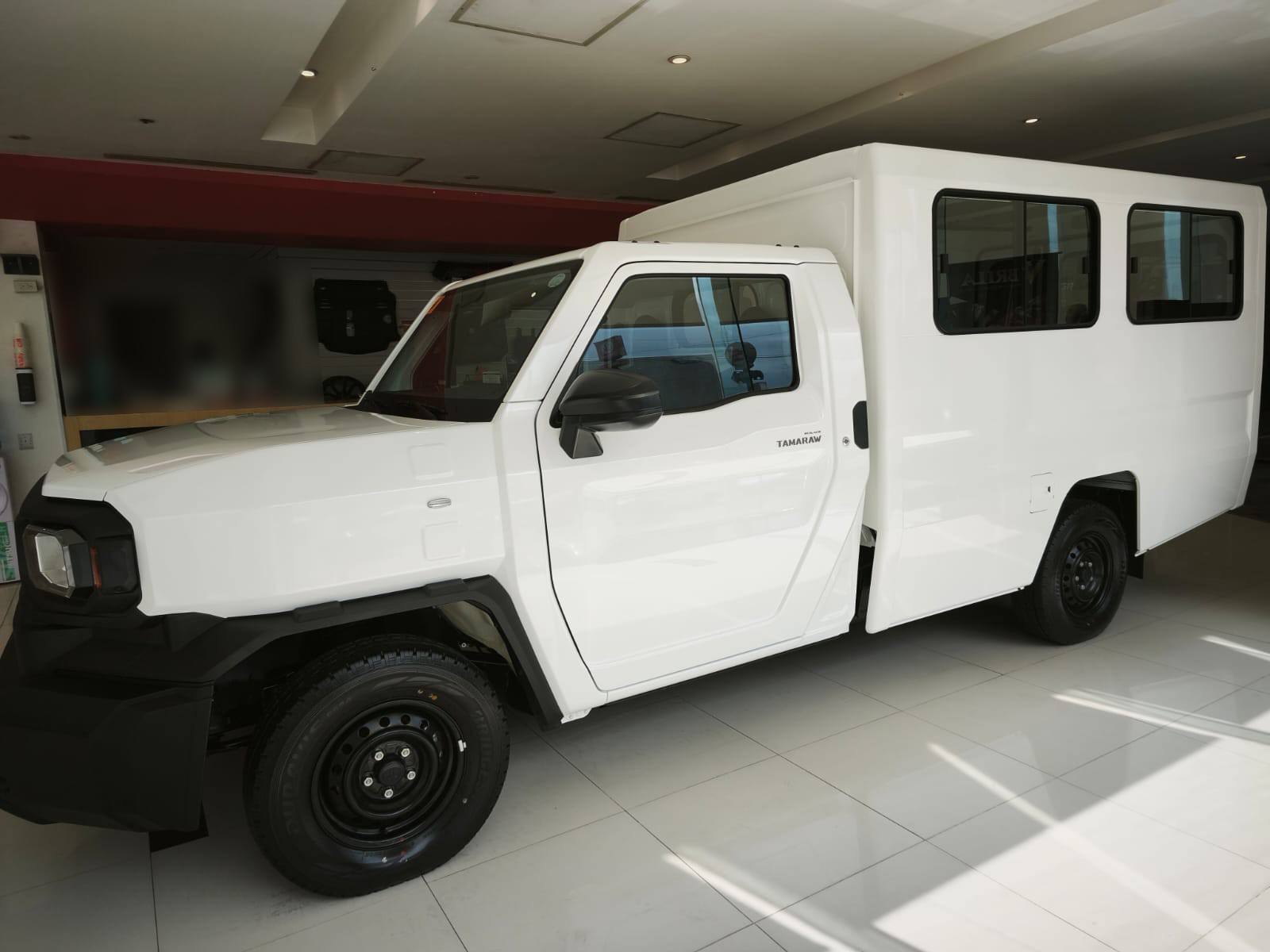 2026 TOYOTA TAMARAW VAN Utility Van DSL 2.4 2WD MT White image 3