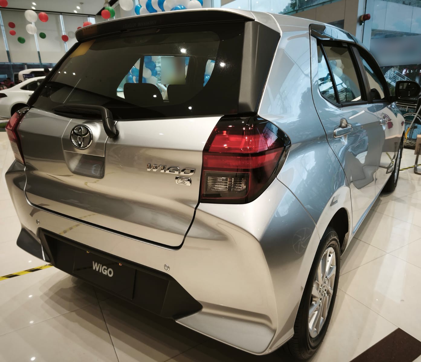2027 TOYOTA WIGO HATCHBACK G 1.0 2WD CVT Silver (Z-1316) image 5