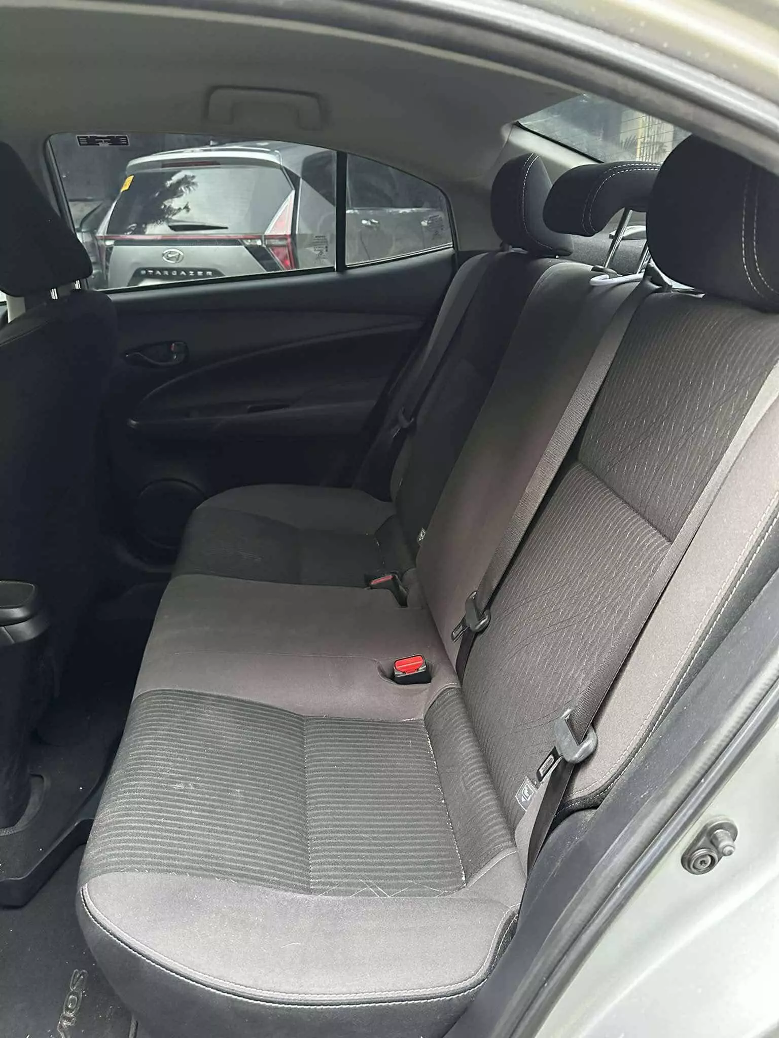 2027 TOYOTA VIOS SEDAN XLE 1.3 2WD CVT Silver image 6