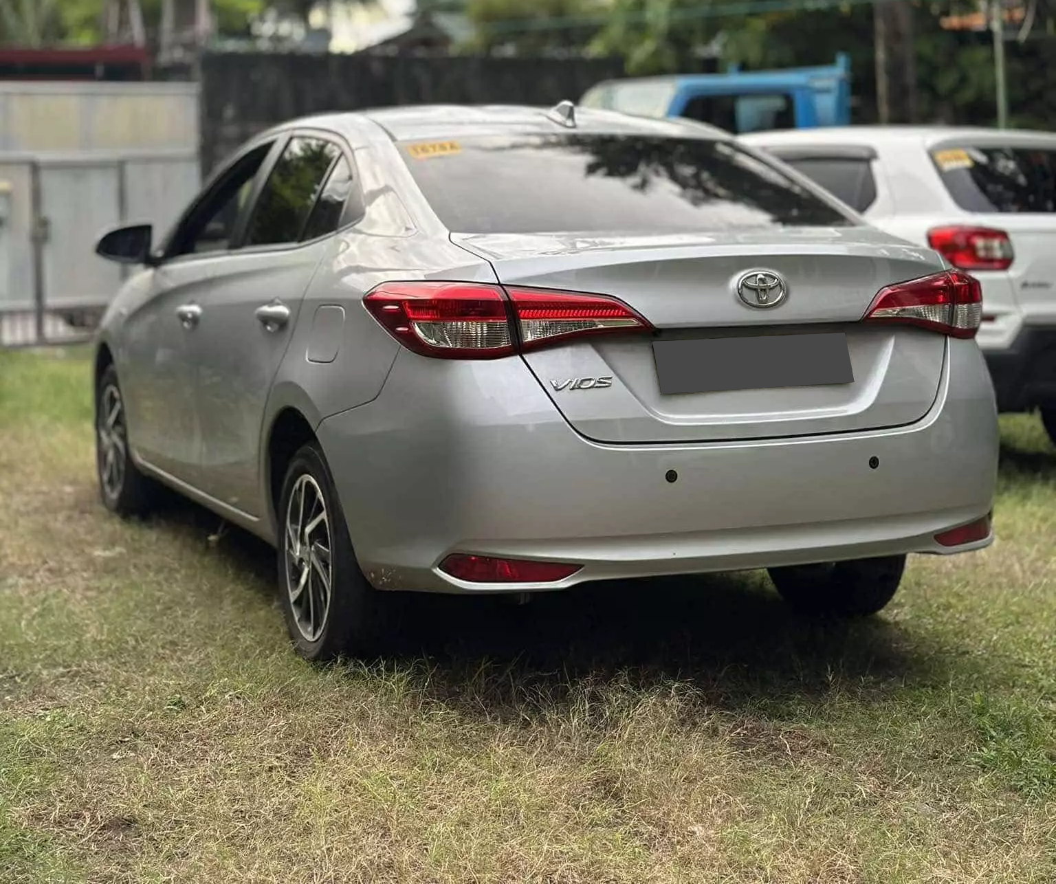 2027 TOYOTA VIOS SEDAN XLE 1.3 2WD CVT Silver image 9