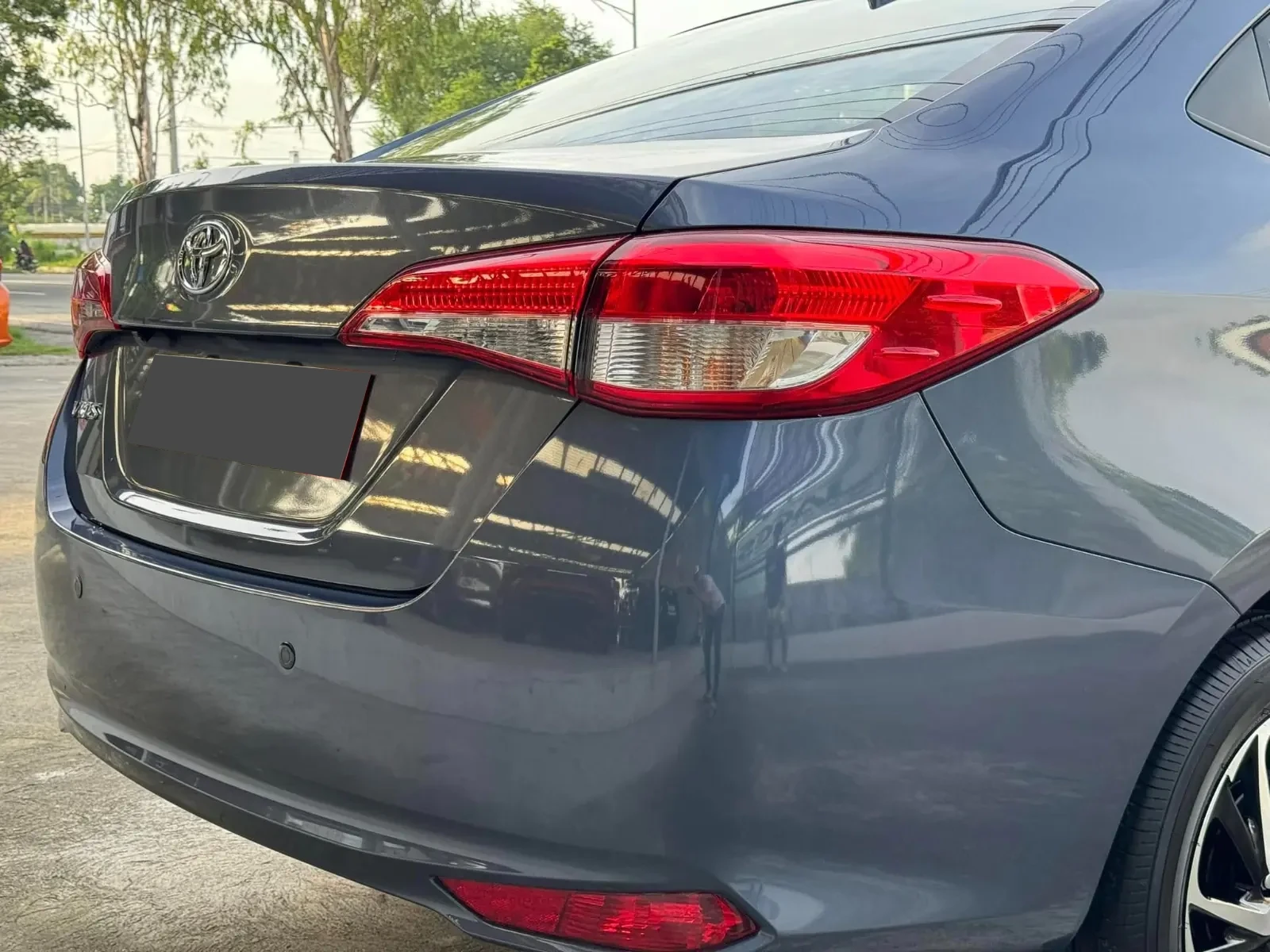 2027 TOYOTA VIOS SEDAN XLE 1.3 2WD CVT Blue image 12