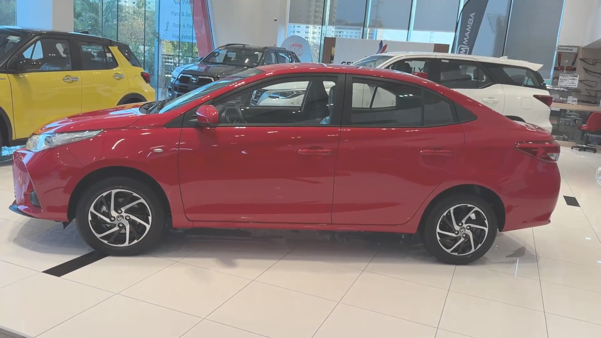 2027 TOYOTA VIOS SEDAN XLE 1.3 2WD CVT Red image 2