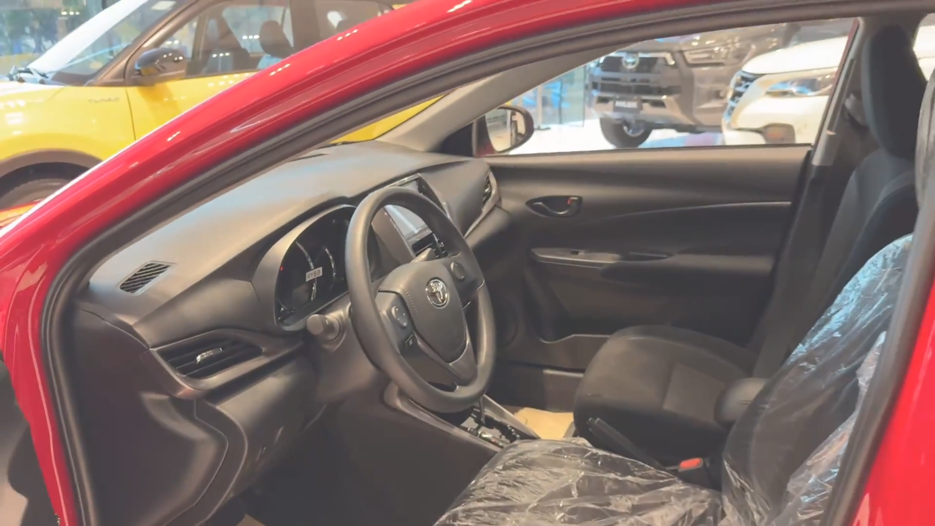 2027 TOYOTA VIOS SEDAN XLE 1.3 2WD CVT Red image 7