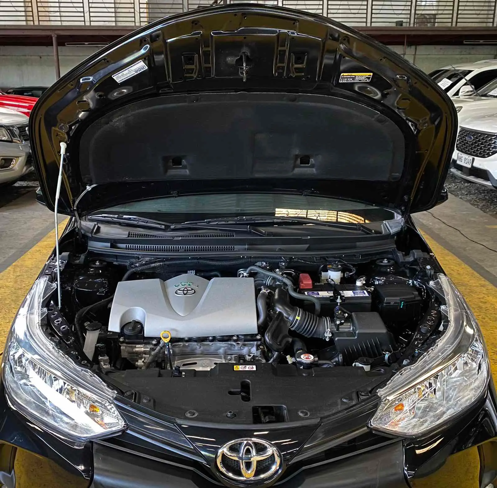 2027 TOYOTA VIOS SEDAN XLE 1.3 2WD CVT Black image 8