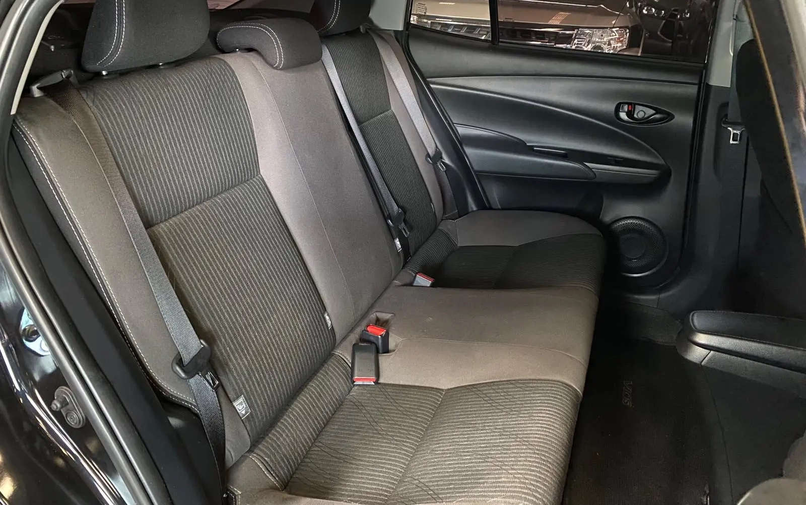 2027 TOYOTA VIOS SEDAN XLE 1.3 2WD CVT Black image 9