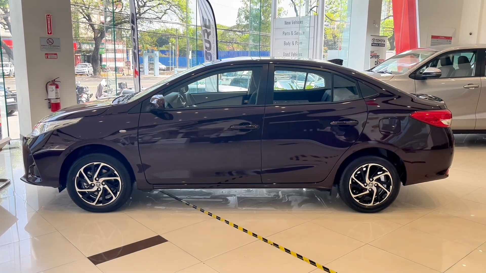 2027 TOYOTA VIOS SEDAN XLE 1.3 2WD CVT Red (Z-1091) image 2