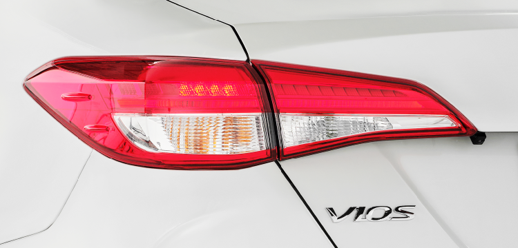 2027 TOYOTA VIOS SEDAN E 1.5 2WD CVT White image 20