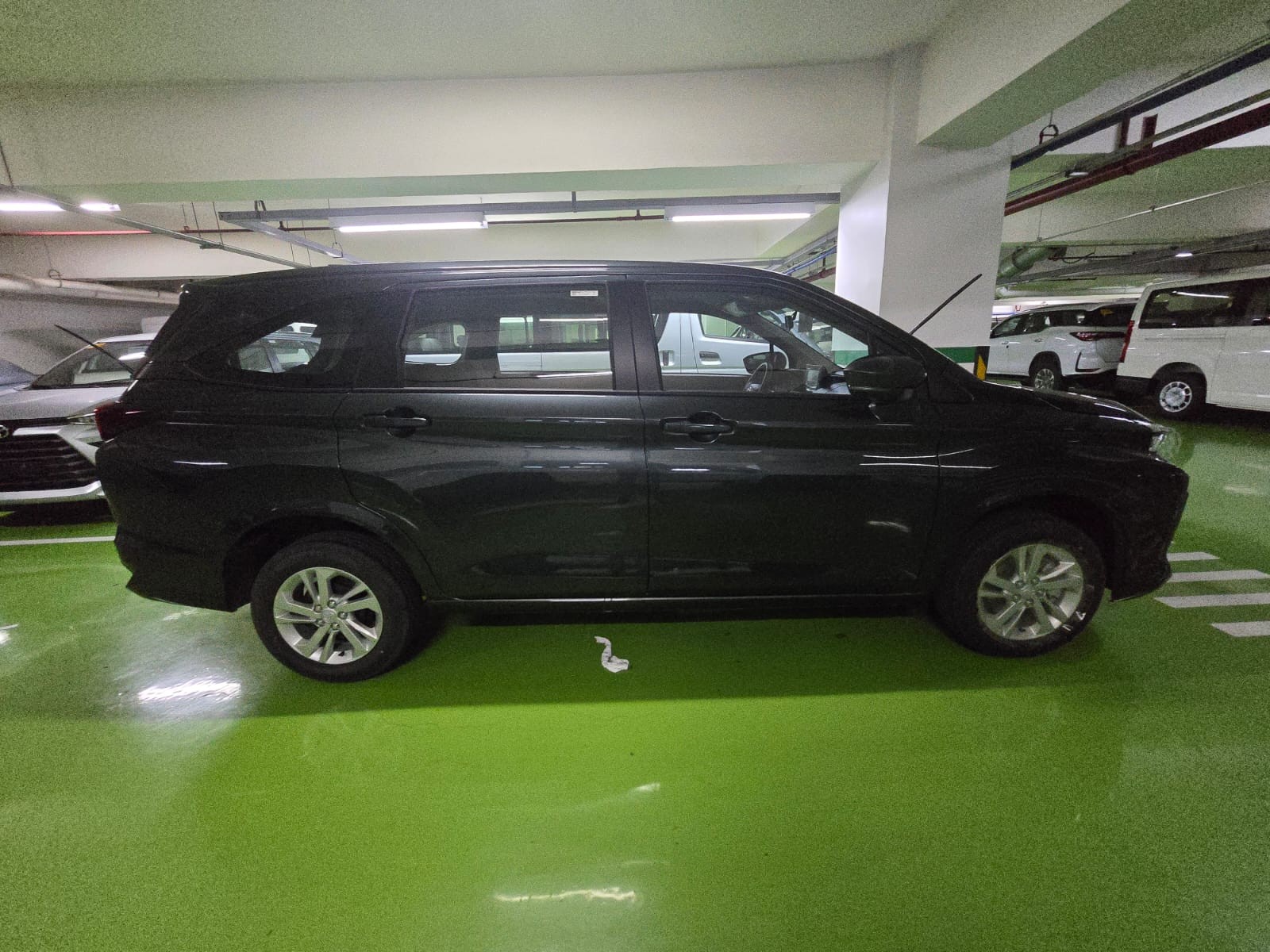 2027 TOYOTA AVANZA MPV E 1.3 2WD CVT Gray image 6