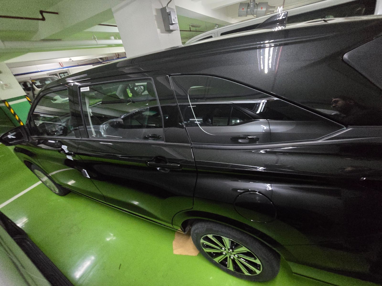 2027 TOYOTA AVANZA MPV G 1.5 2WD CVT Black image 3