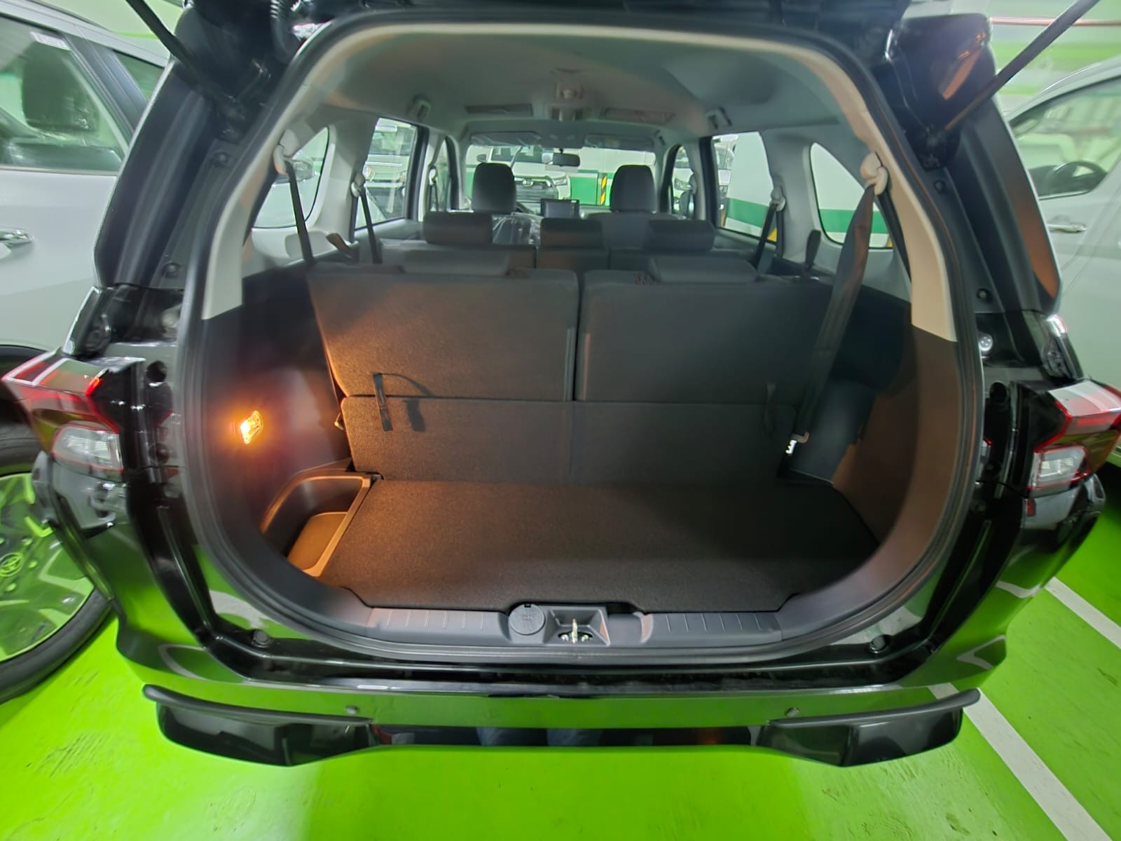 2027 TOYOTA AVANZA MPV G 1.5 2WD CVT Black image 20