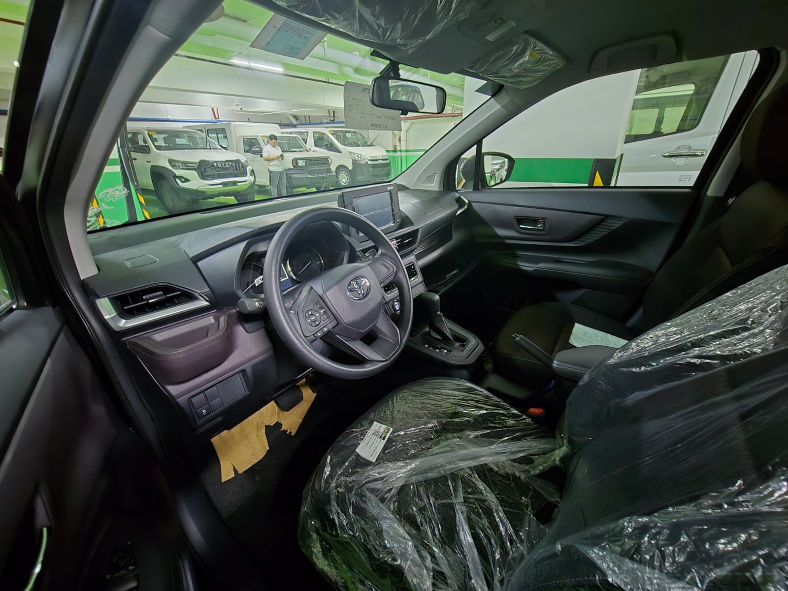 2027 TOYOTA AVANZA MPV G 1.5 2WD CVT Black image 22
