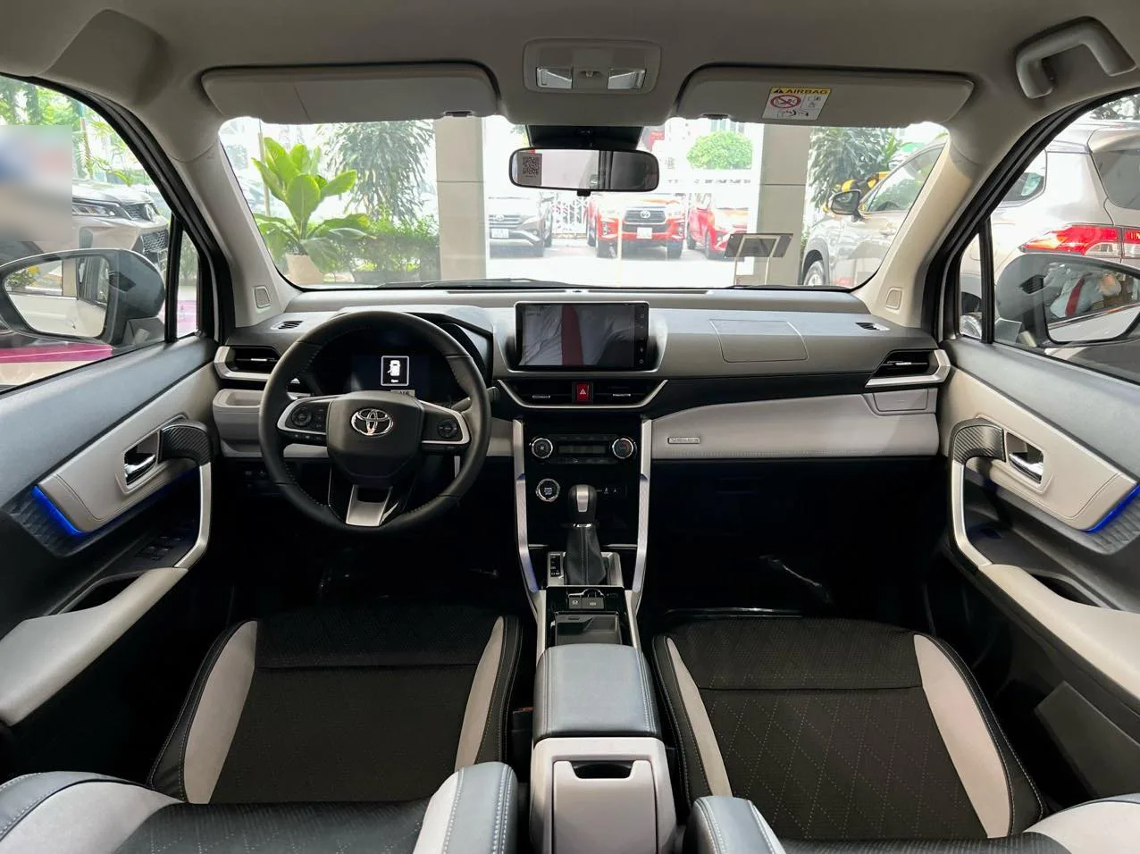 2027 TOYOTA VELOZ SUV CROSS TOP 1.5 2WD CVT White image 12