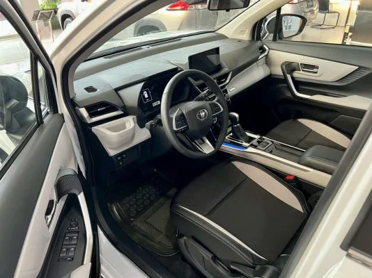 2027 TOYOTA VELOZ SUV CROSS TOP 1.5 2WD CVT White image 14