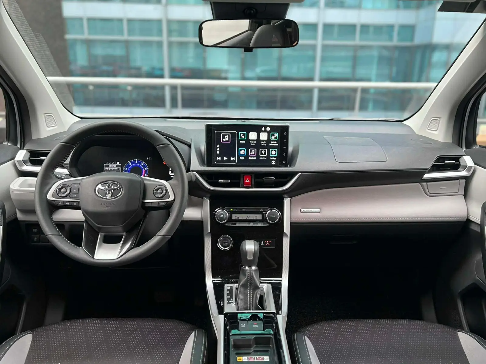 2027 TOYOTA VELOZ SUV V 1.5 2WD CVT Silver (Z-1053) image 15