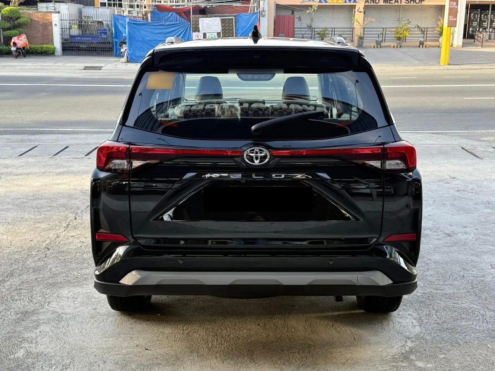 2027 TOYOTA VELOZ SUV V 1.5 2WD CVT Black image 3