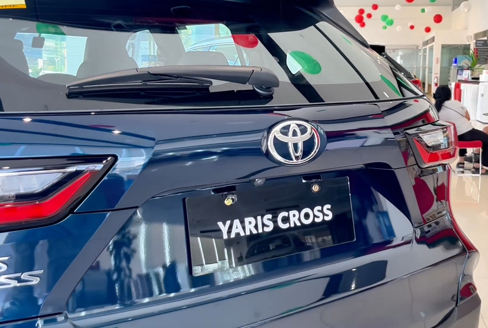 2027 TOYOTA YARIS CROSS SUV V 1.5 2WD CVT Blue image 28