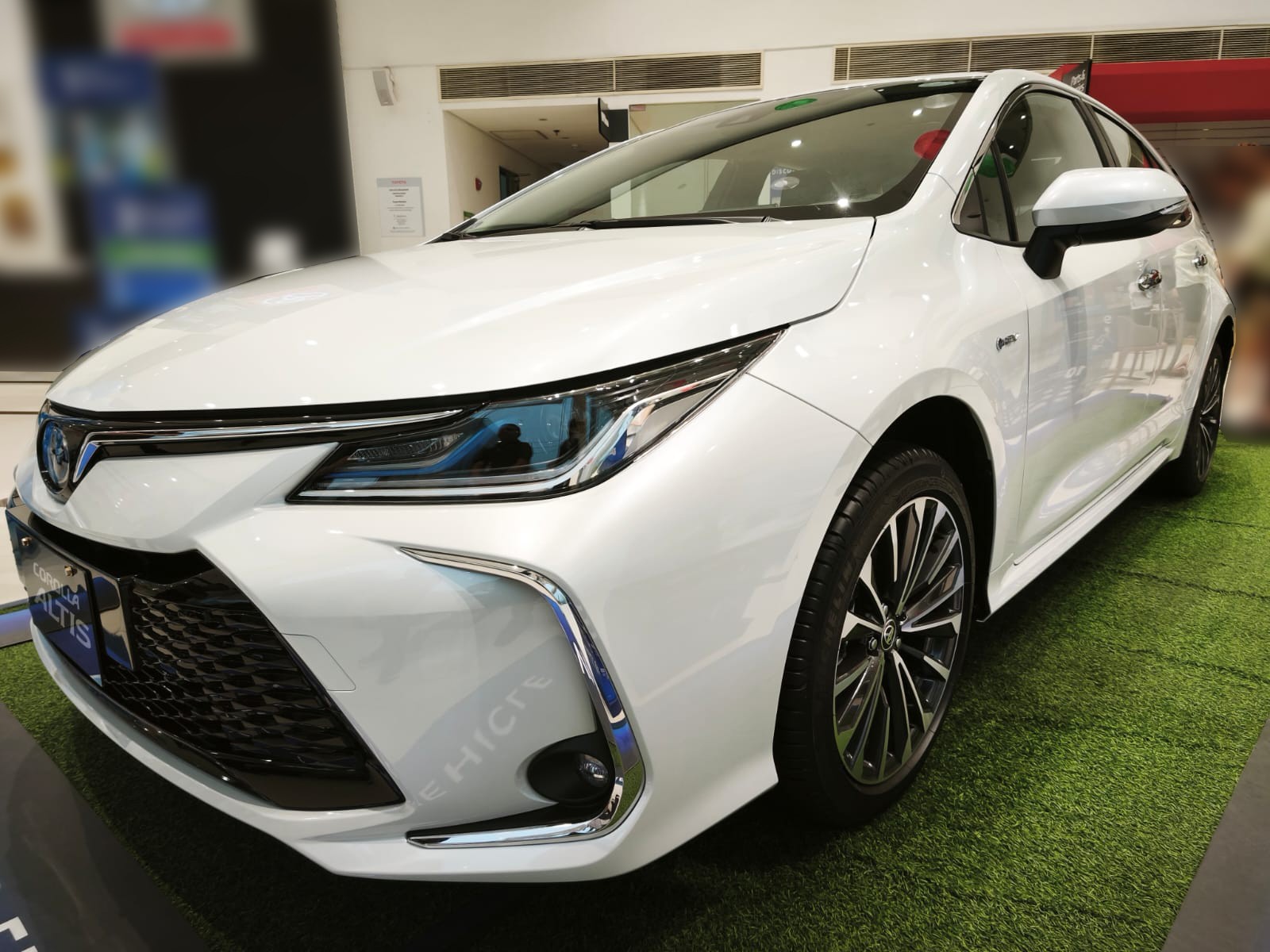 2027 TOYOTA COROLLA ALTIS SEDAN G HEV 1.8 2WD CVT White