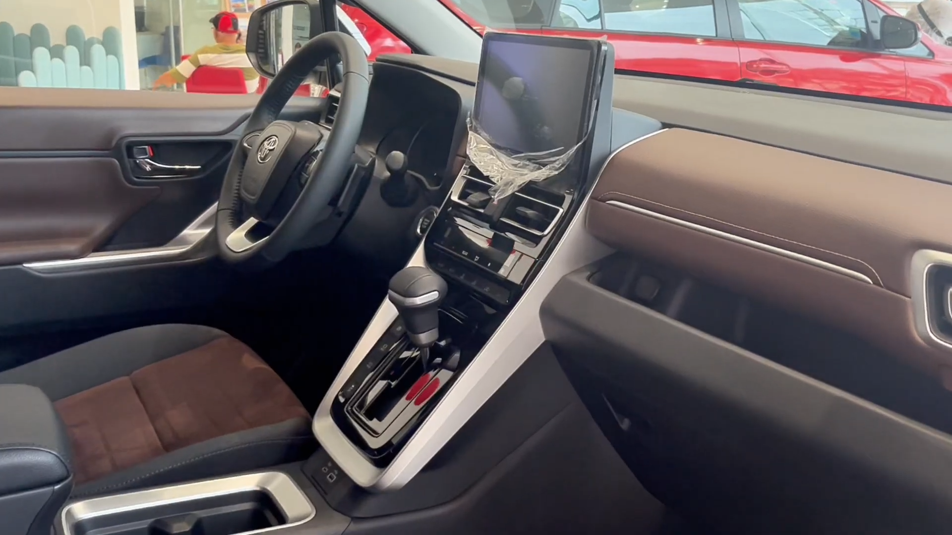 2027 TOYOTA ZENIX MPV V 2.0 2WD CVT White image 21