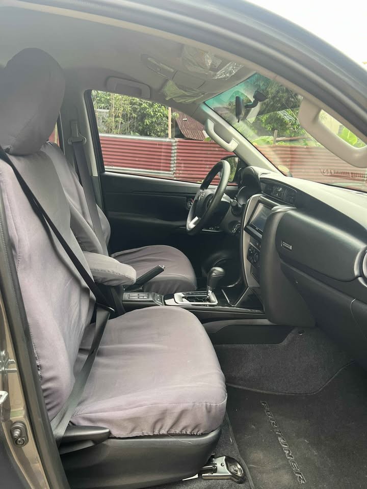 2027 TOYOTA FORTUNER SUV G 2.4 2WD AT Gray image 7