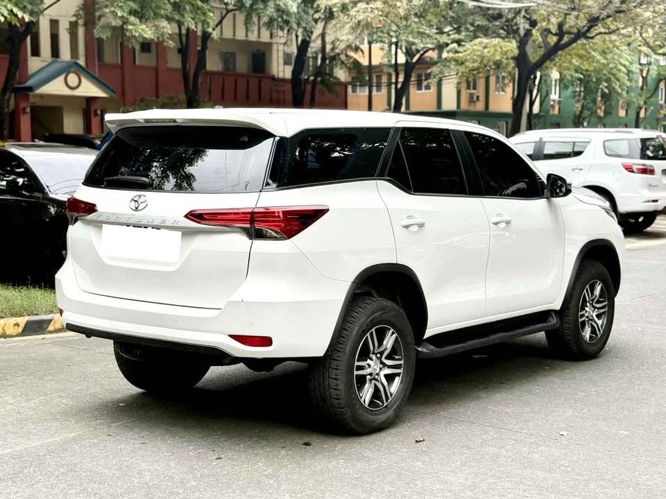 2027 TOYOTA FORTUNER SUV G 2.4 2WD AT White image 4