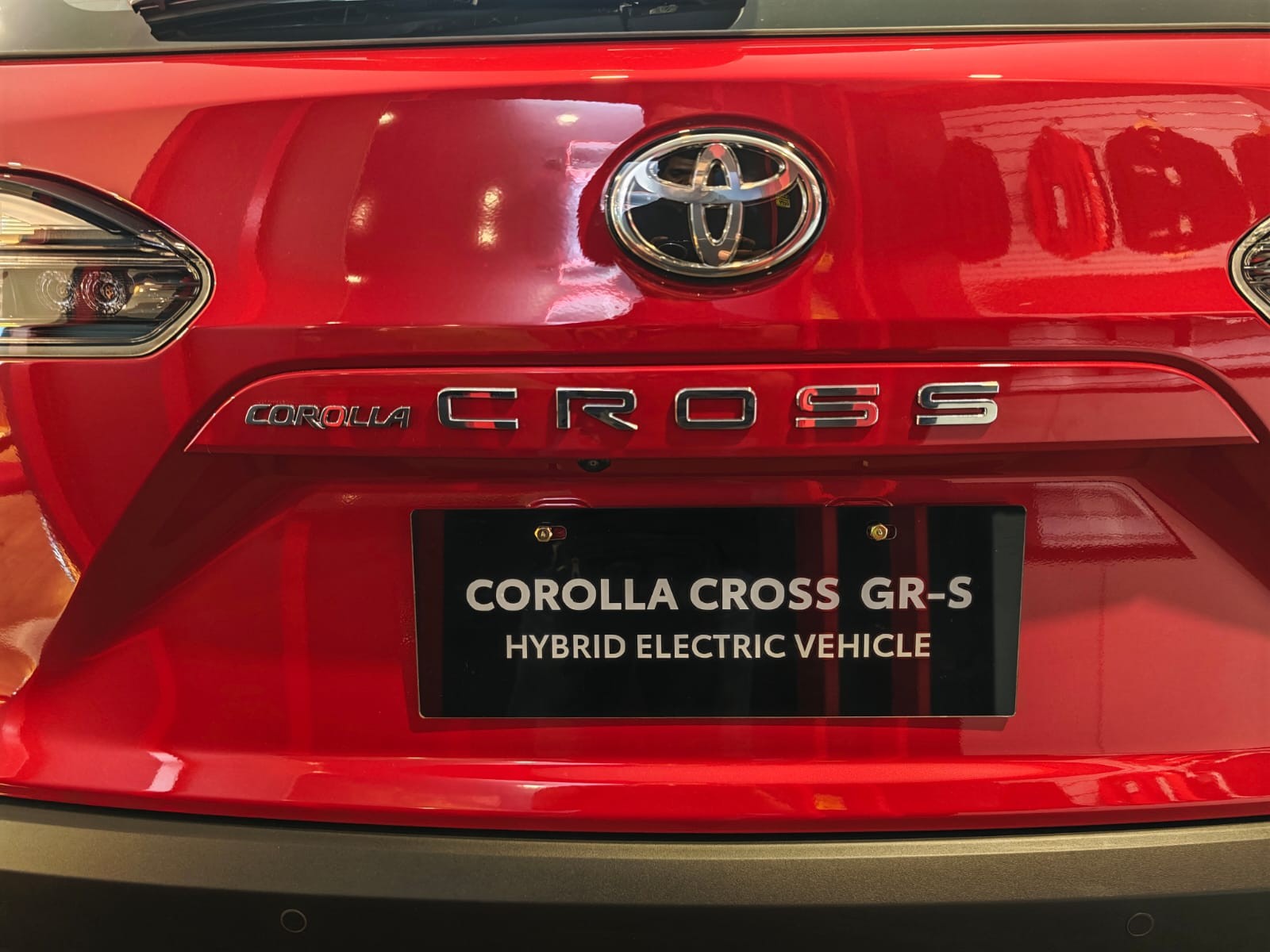 2027 TOYOTA COROLLA CROSS SUV GR-S 1.8 2WD CVT Red image 28