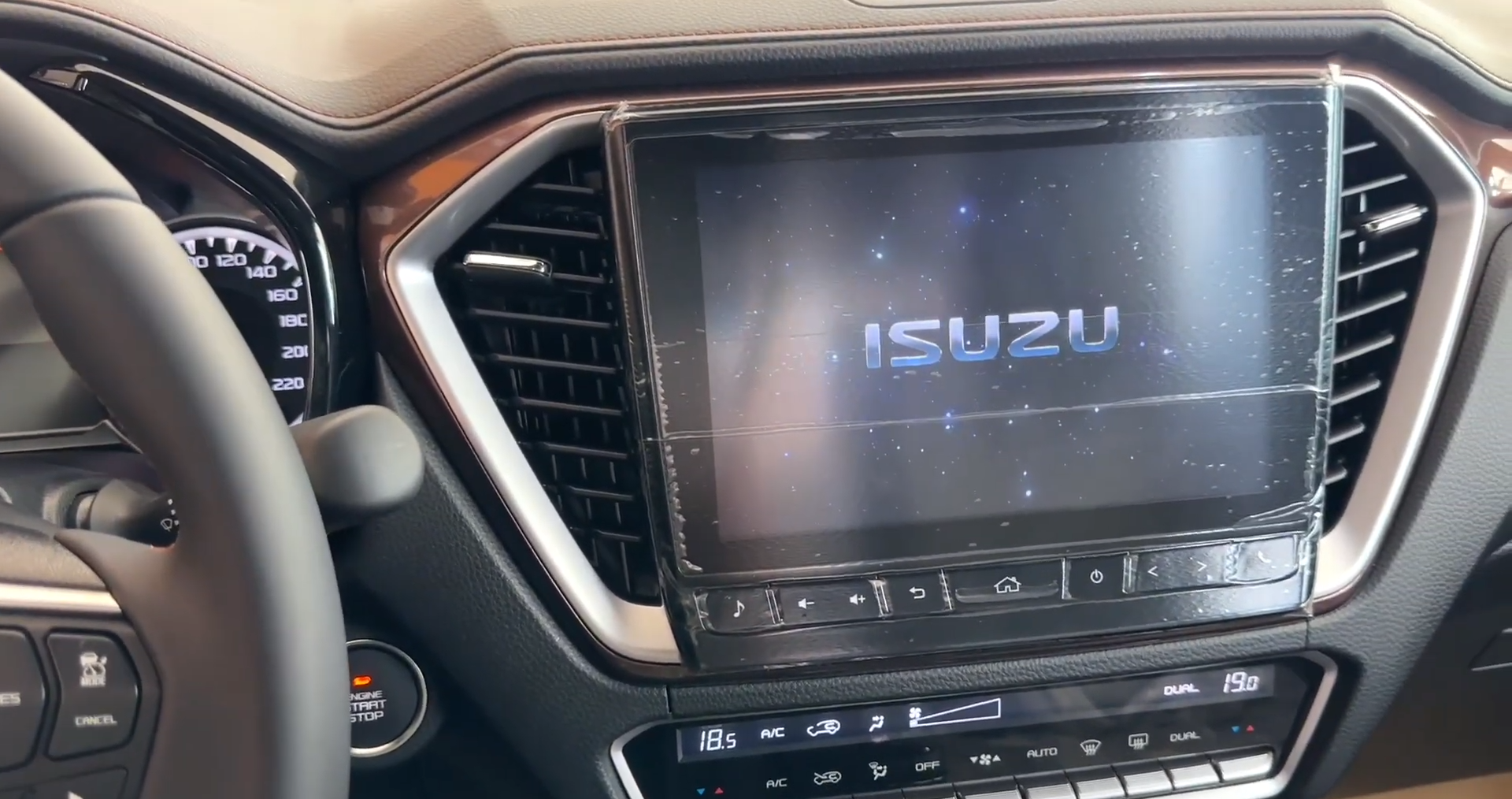 2027 ISUZU D-MAX DOUBLE CAB LS-E 3.0 4WD AT Red image 7