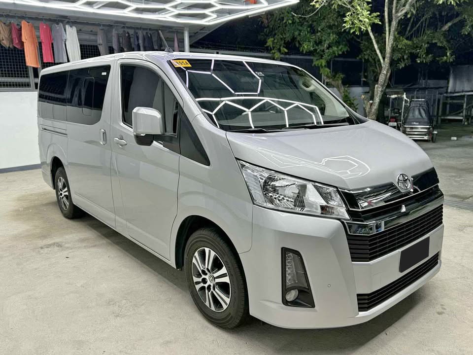 2027 TOYOTA GL GRANDIA VAN 2.8 2WD AT Silver image 6