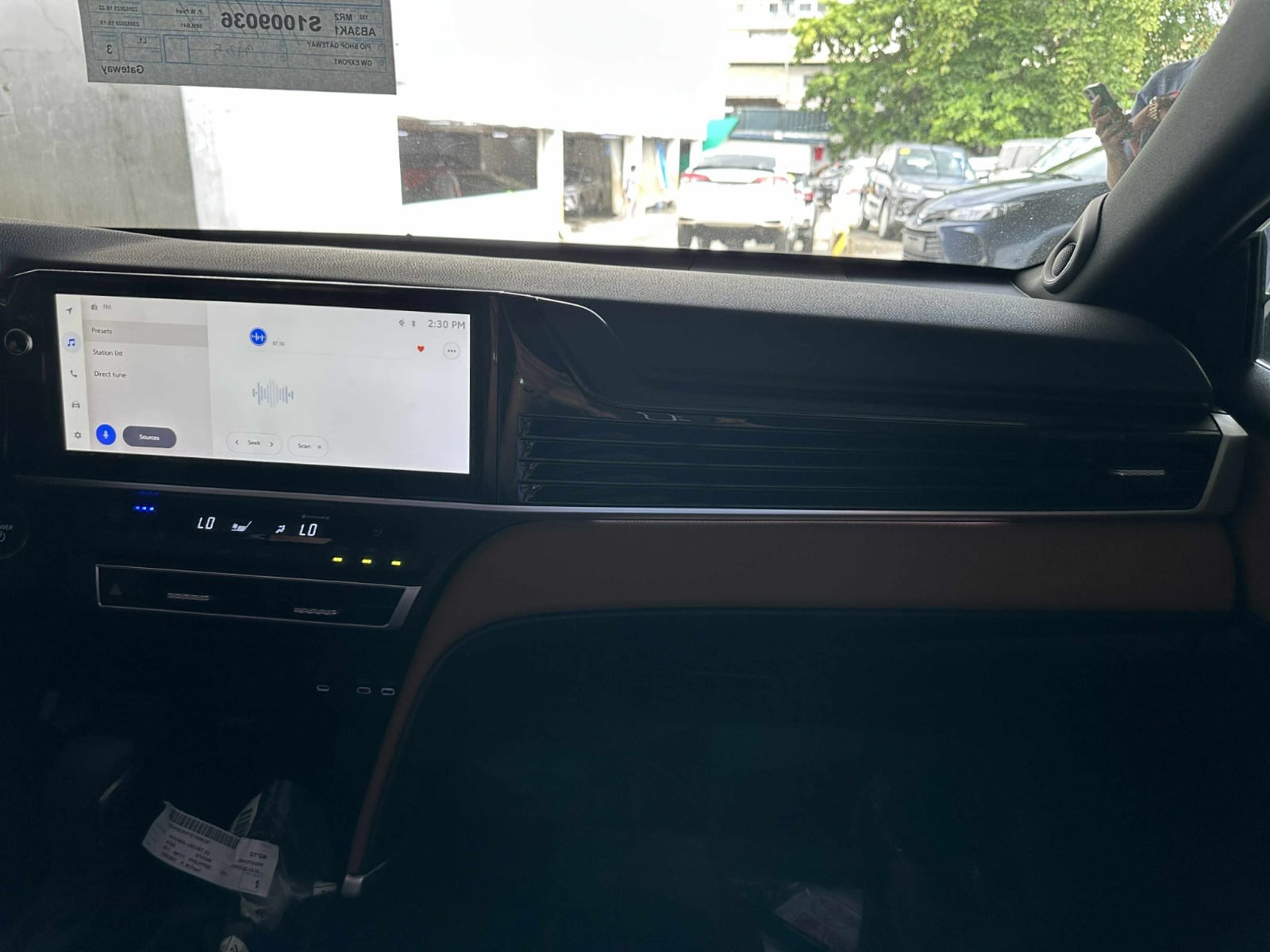 2027 TOYOTA CAMRY SEDAN V 2.5 2WD CVT White image 24