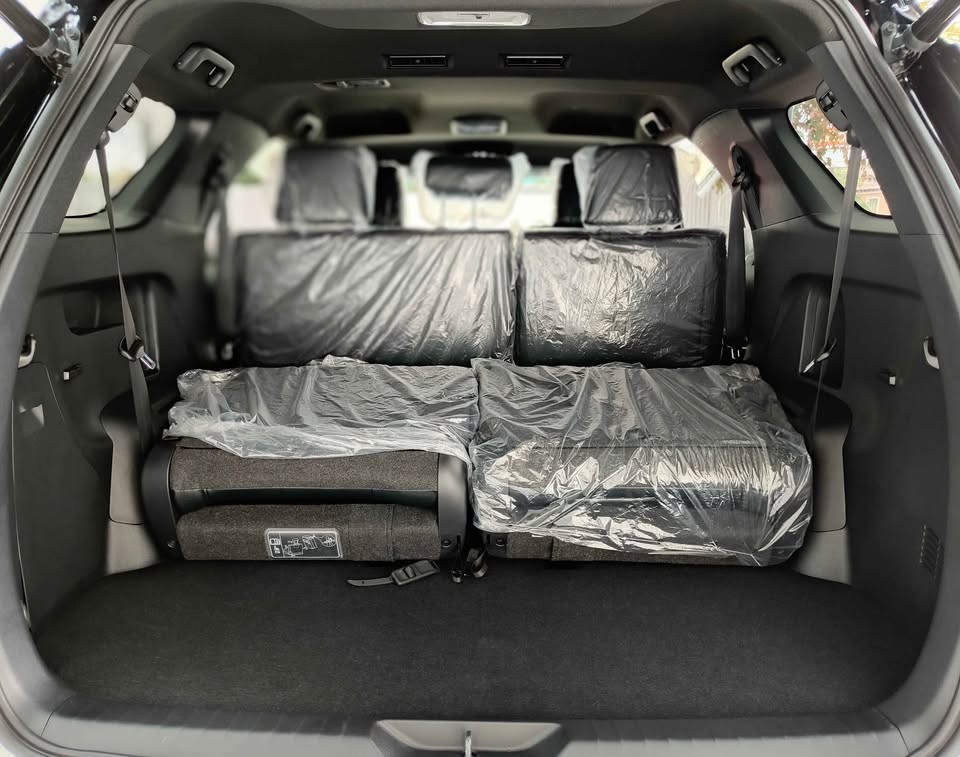 2027 TOYOTA FORTUNER SUV GR-S 2.8 4WD AT White (A-961) image 9