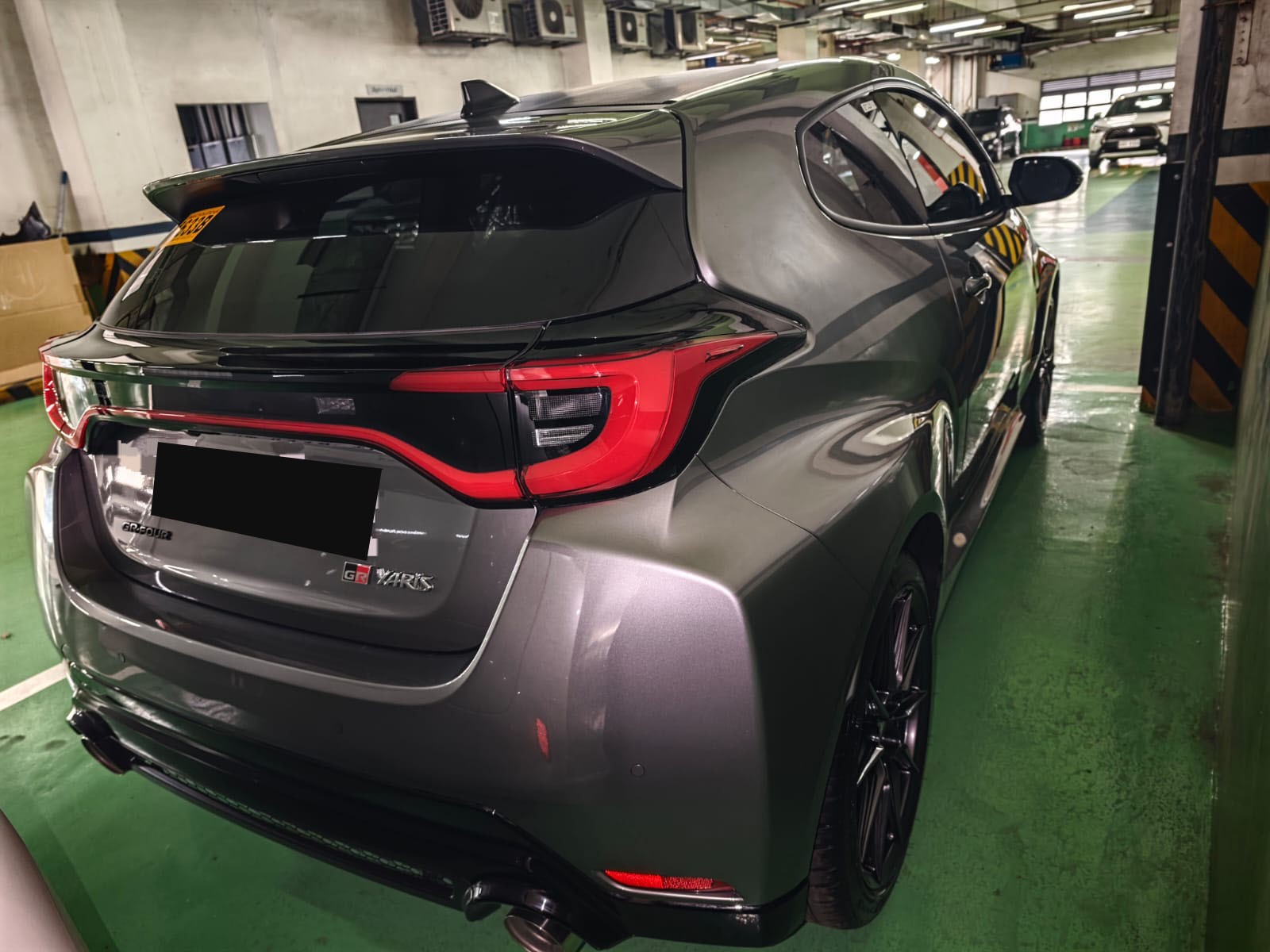 2027 TOYOTA GR YARIS HATCHBACK TURBO 1.6 4WD AT Gray image 4