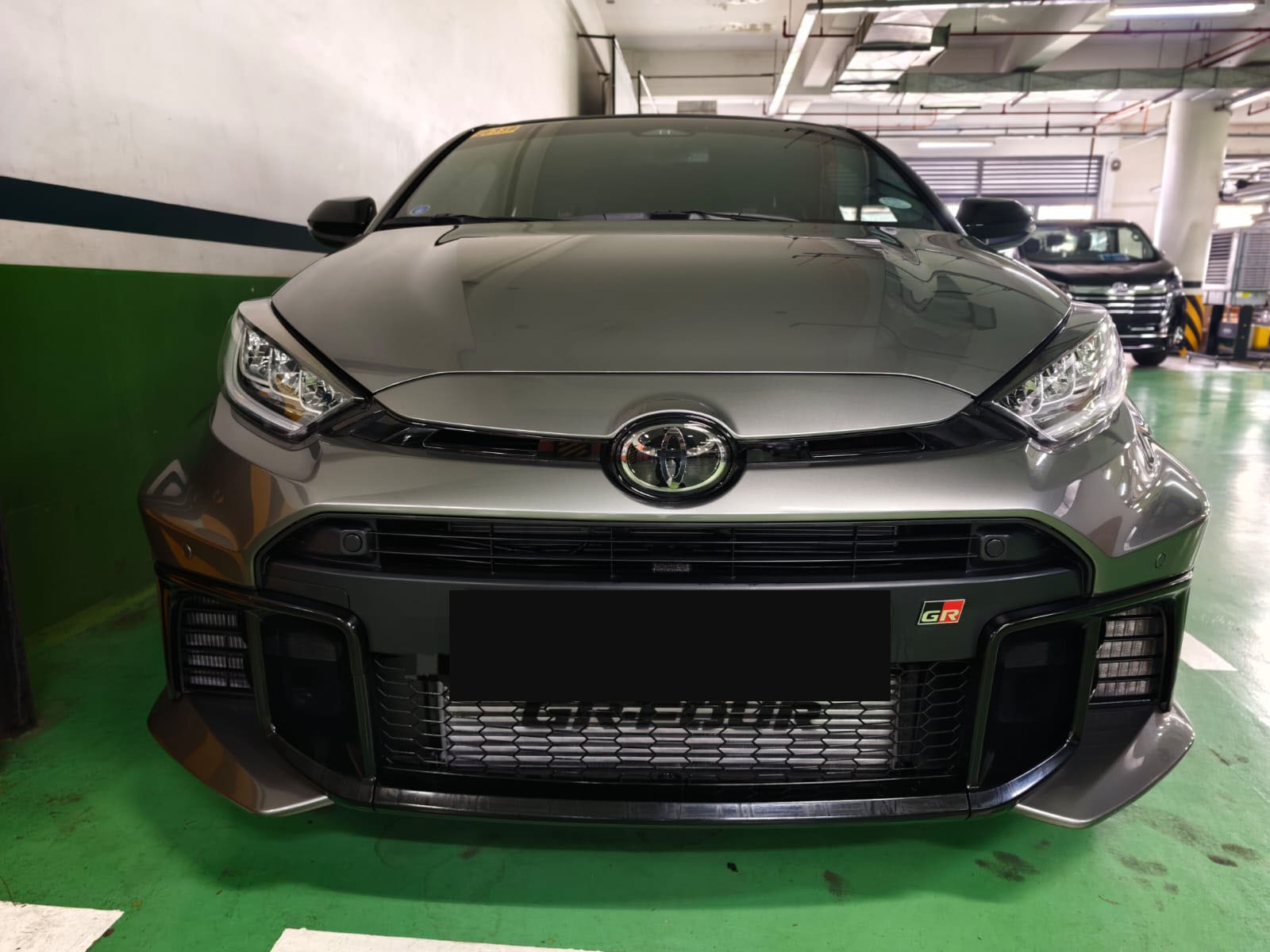 2027 TOYOTA GR YARIS HATCHBACK TURBO 1.6 4WD AT Gray image 7